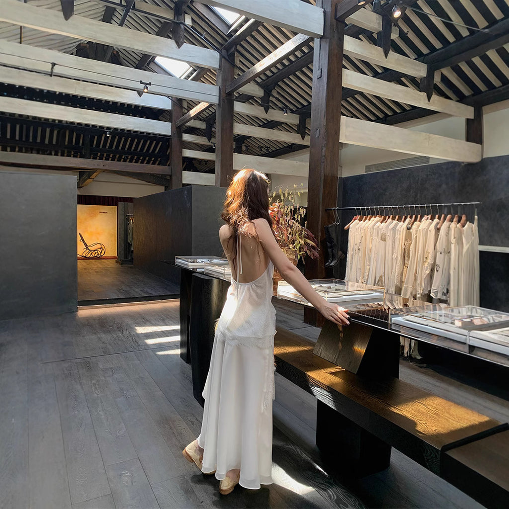 hanging winding cold lace swing collar neck strap irregular overskirt suit